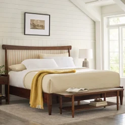Hudson Valley Spindle Bed