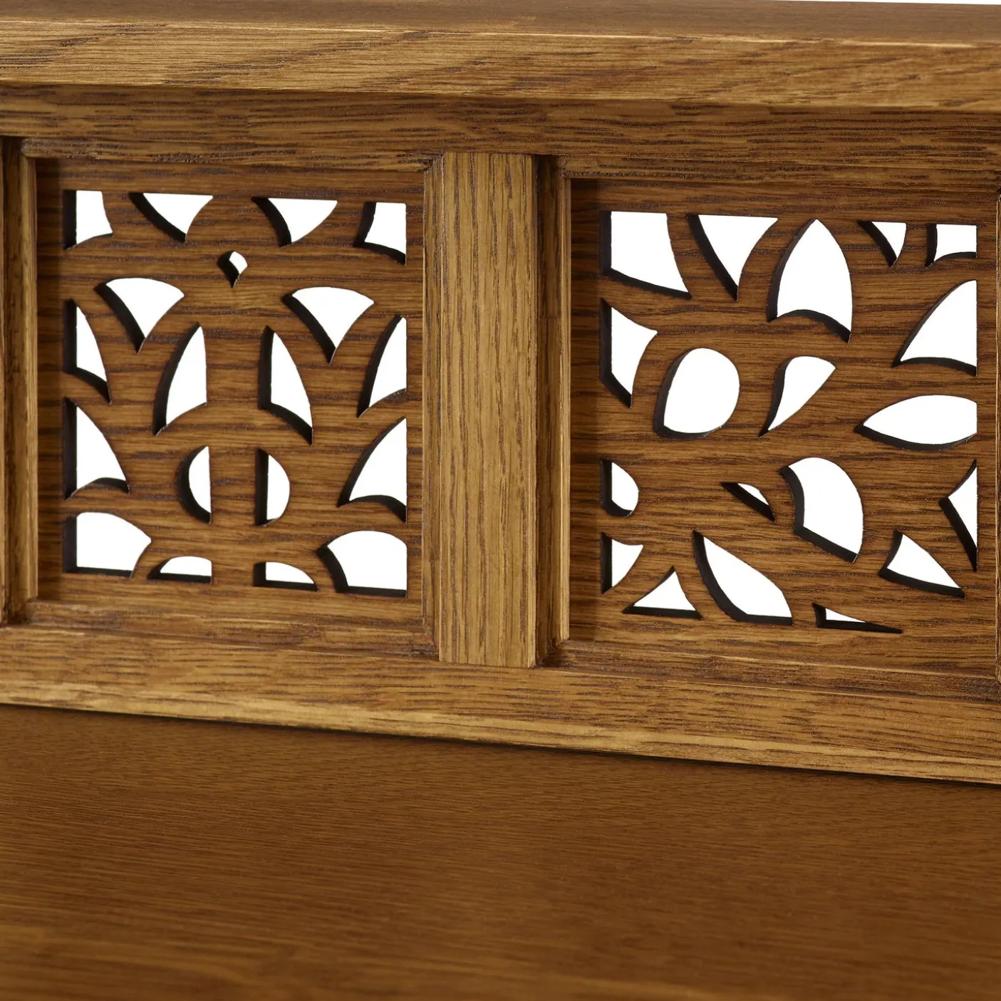 Surrey Hills Server with Gallery